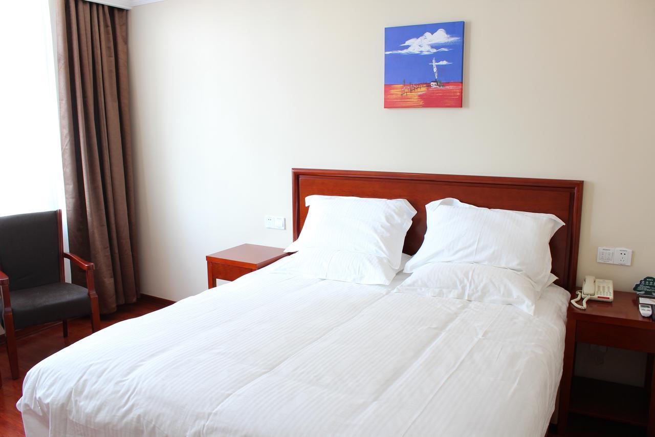 Greentree Inn Shanghai Pudong Airport Huaxia East Road Railway Station Shell Hotel Exterior foto